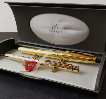 Caneta de aparo PARKER e lapiseira SHEAFFER