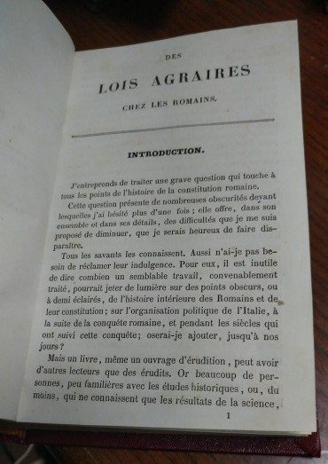 DES LOIS AGRAIRES