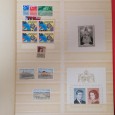 Classificador com selos novos dos seguintes países: Luxemburgo, Liechtenstein, Mónaco, Espanha (costumes em quadras), Rússia, etc.