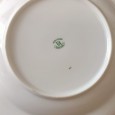 Oito pratos de sopa 
