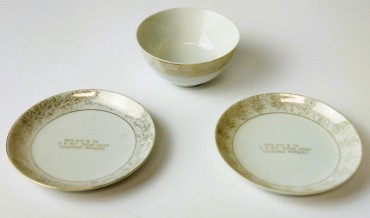 Taça e dois pires