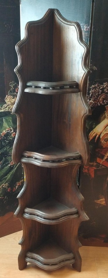 Prateleira de canto