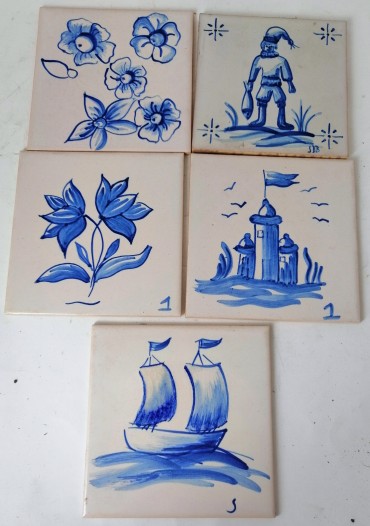 Cinco azulejos figura avulsa