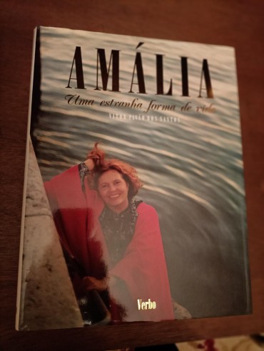 Amália 