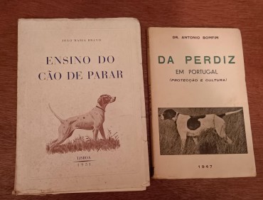 Dois livros sobre caça 
