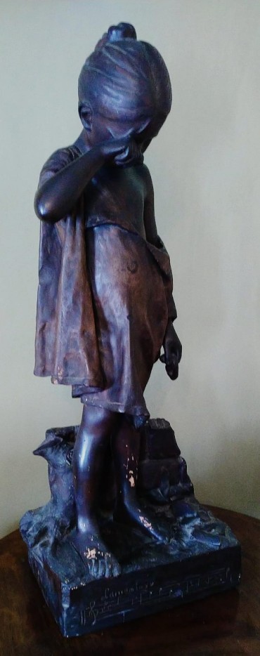 Figura feminina