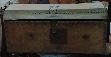 Baú antigo