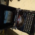 Maquina de escrever CONTINENTAL