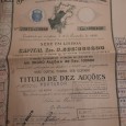 Conjunto de Cinco Três(3) Títulos de Acções 