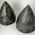 Dois capacetes medievais  