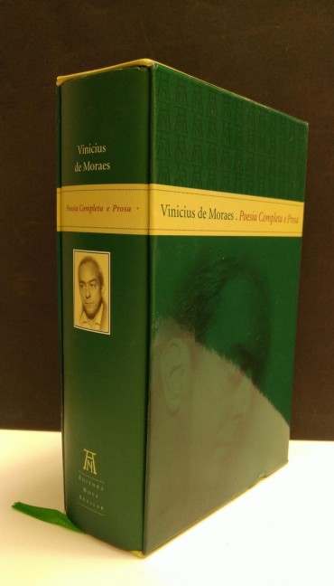 VINICIUS DE MORAES