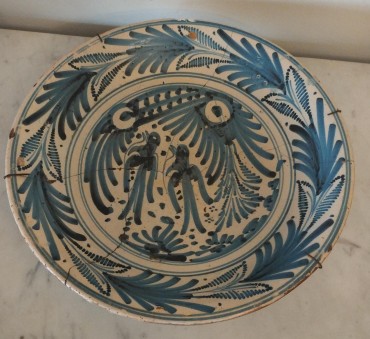 Prato de grandes dimensões 