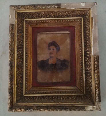 Sous Verre - «Retrato de Senhora»