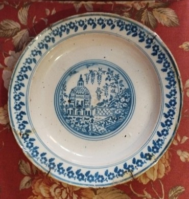 Prato de grandes dimensões 