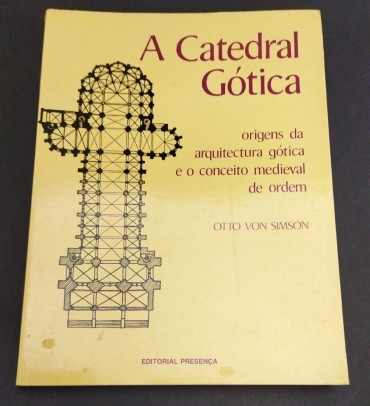 A CATEDRAL GÓTICA