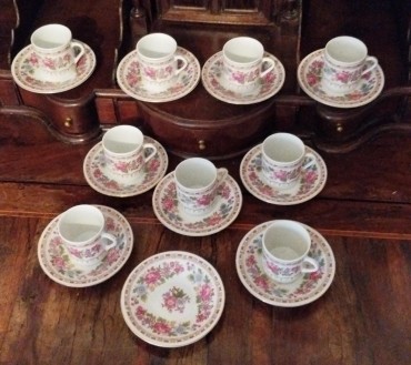 Serviço de chávenas de café 