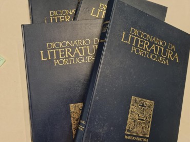 DICIONÁRIO DA LITERATURA PORTUGUESA 