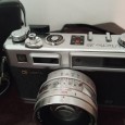 Máquina fotográfica YASHICA 