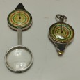 Dois utensílios de precisão