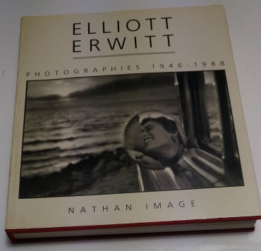 ELLIOT ERWITT