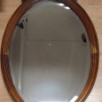 Espelho oval com laça 