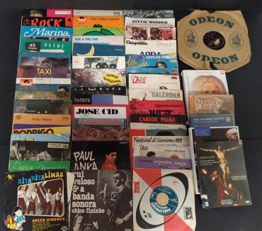 Lote de 52 discos 