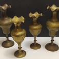 Quatro jarras 