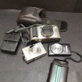 Três máquinas fotográficas 