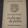 OS DEUSES DE PEDRA