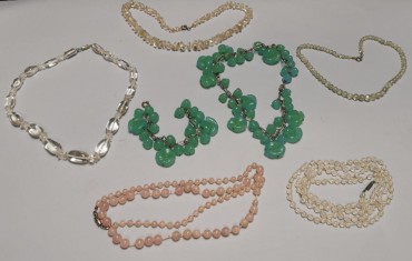 Colares e pulseiras