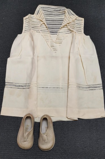 Vestido e sapatos 