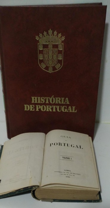 PORTUGAL - 2 PUBLICAÇÕES