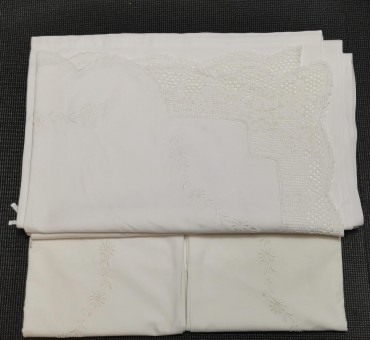 Conjunto de lençóis e fronhas