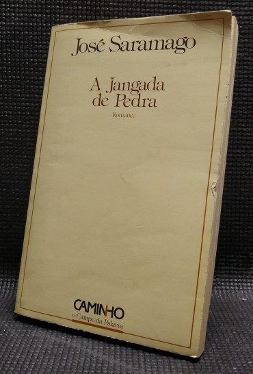 A JANGADA DE PEDRA