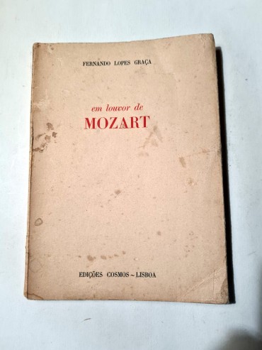 EM LOUVOR DE MOZART