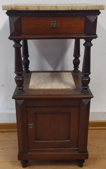 Mesa de cabeceira 