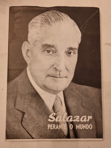 SALAZAR PERANTE O MUNDO