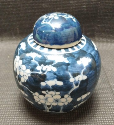 Ginger jar 