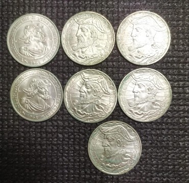 Sete moedas de 50 escudos da República Portuguesa 1968 (2) e 1969 (5)