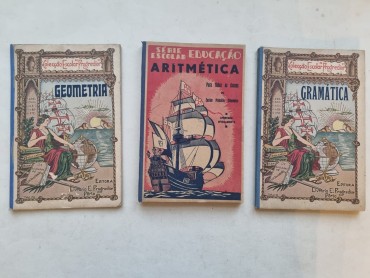 LIVROS ESCOLARES