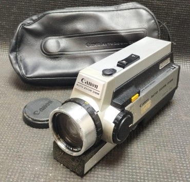 Máquina de filmar - Canon auto zoom 318m