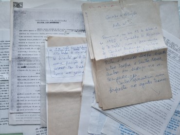 MANUSCRITOS SOBRE O JORNAL A BOLA