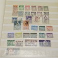 Classificador com cerca de 600 selos usados (Irlanda, França, etc.) e novos do Brasil