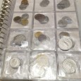 Album com 103 moedas da Rússia, Itália, Malta e outros 
