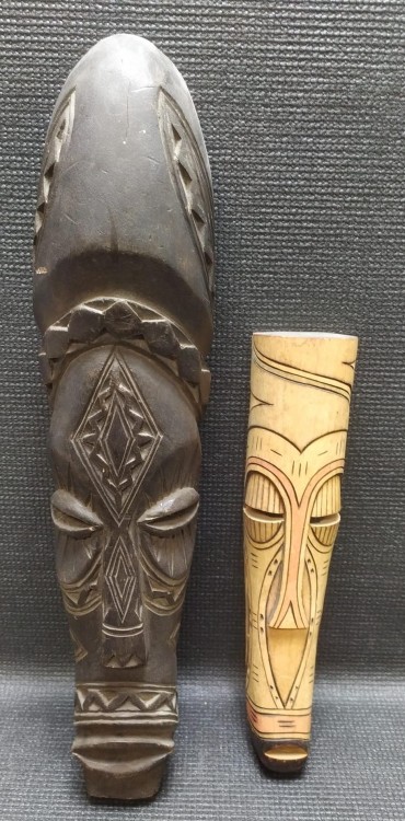 Duas máscaras