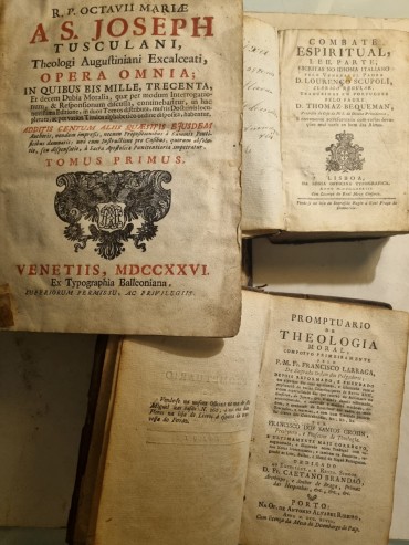 LIVROS RELIGIOSOS SÉC XVIII