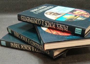 PAISES, POVOS E CONTINENTES - 4 VOLUMES