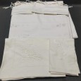 Conjunto de 3 lençóis e almofadas