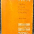 HISTÓRIAS À MARGEM DE UM SÉCULO DE HISTÓRIA
