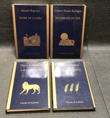 Quatro livros clássicos portugueses